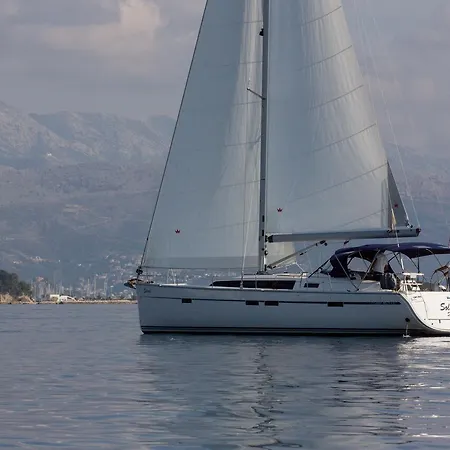 Bavaria Cruiser 46- Solaric